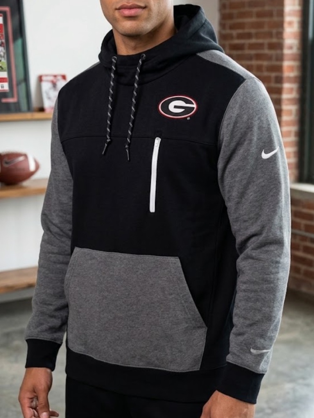 Nike Georgia Bulldogs AV-15 2.0 Slim Fit Pullover Hoodie Black Charcoal Men XL